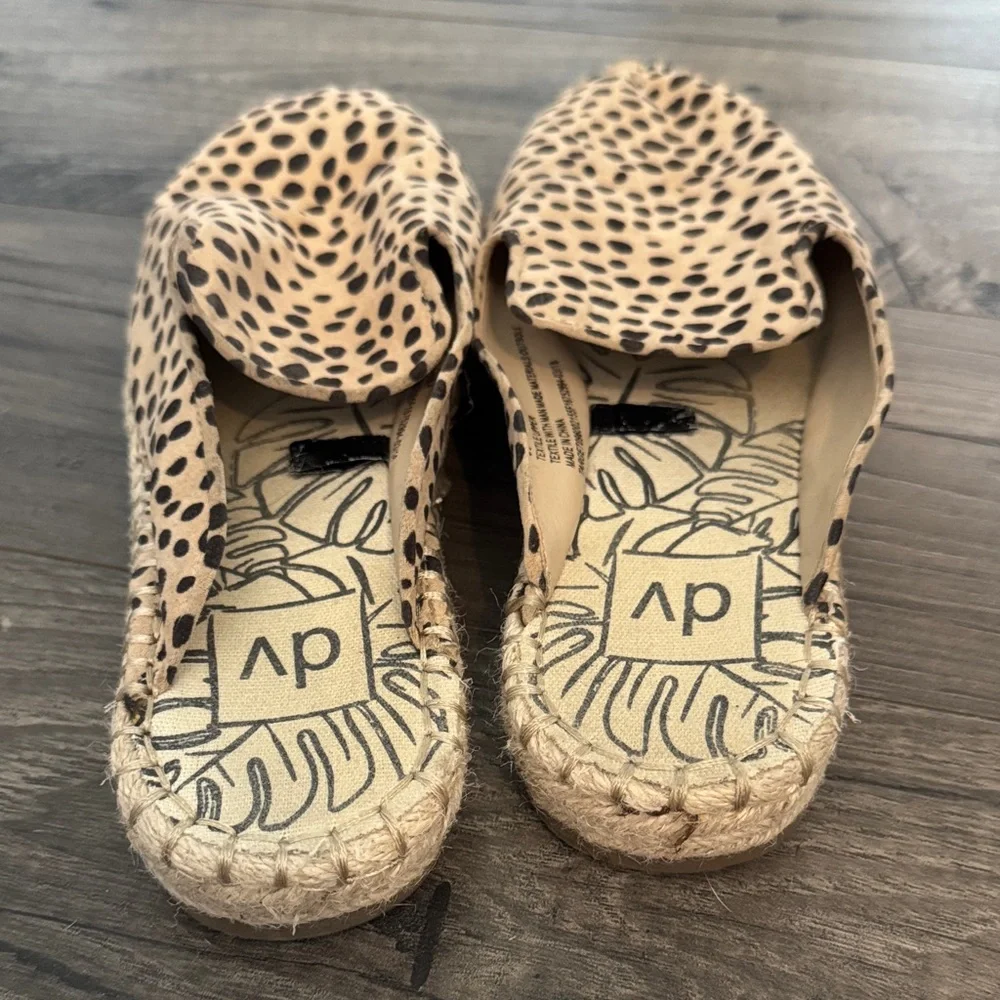 DV by Dolce Vita Spotted Tan and Black Espadrilles